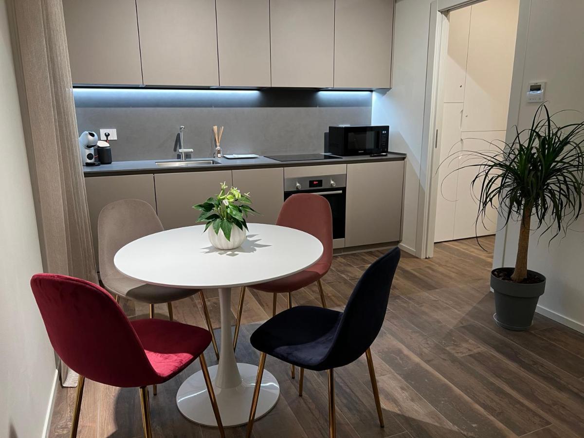 Dr54 Apartments Ро Екстериор снимка