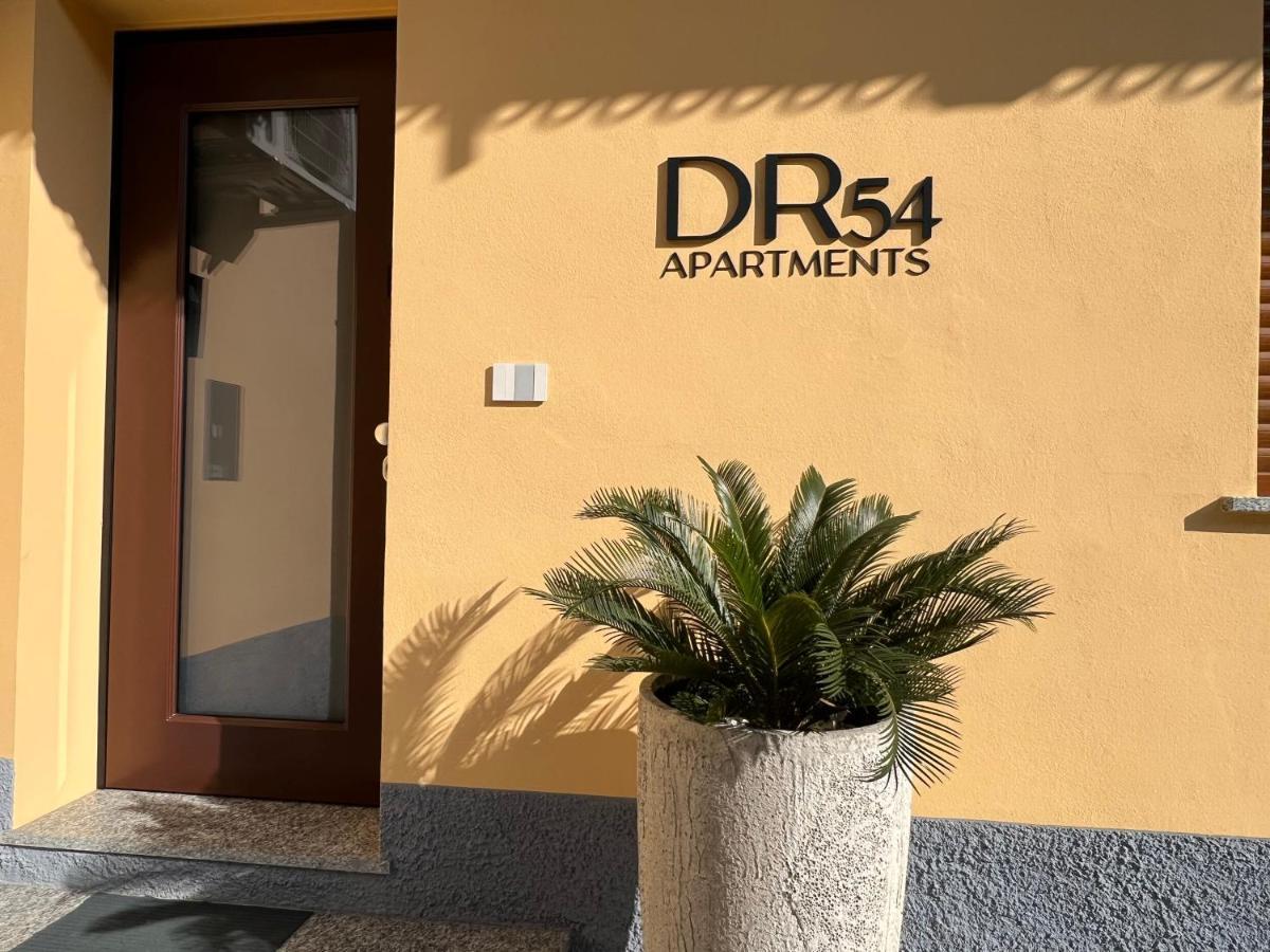 Dr54 Apartments Ро Екстериор снимка