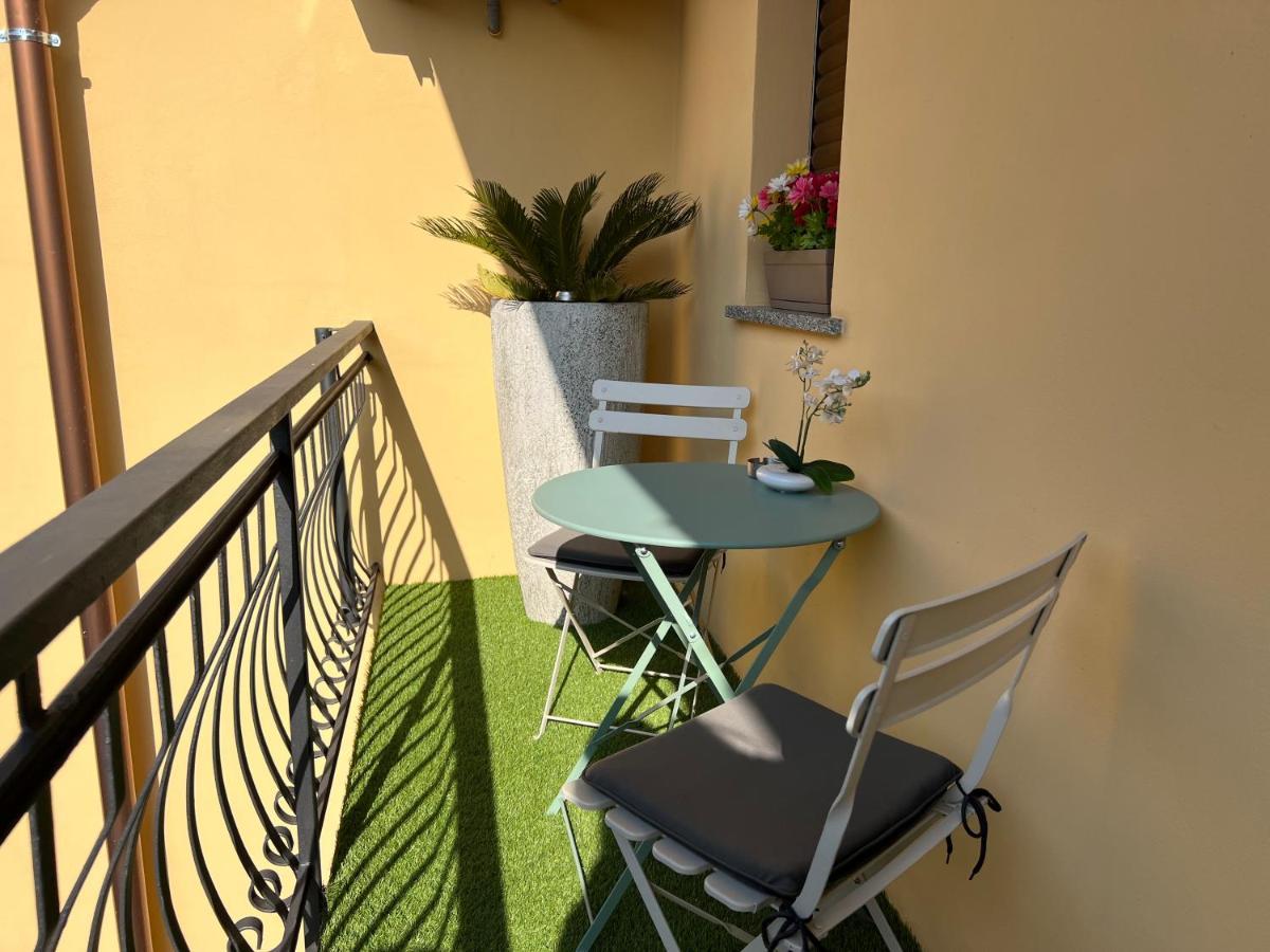 Dr54 Apartments Ро Екстериор снимка
